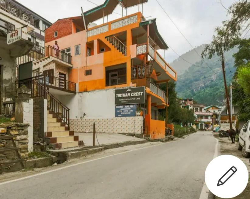 Tirthan Crest Homestay Banjār Exterior foto
