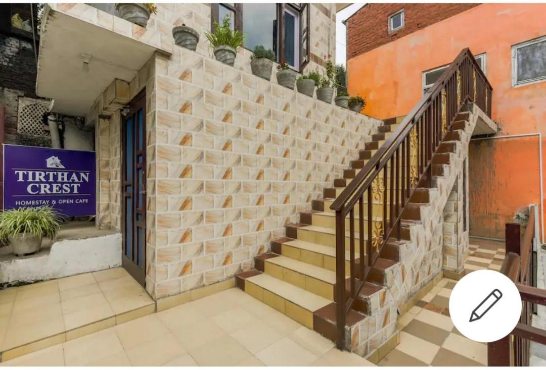 Tirthan Crest Homestay Banjār Exterior foto