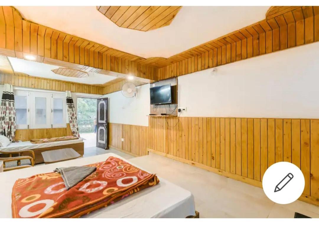 Tirthan Crest Homestay Banjār Exterior foto